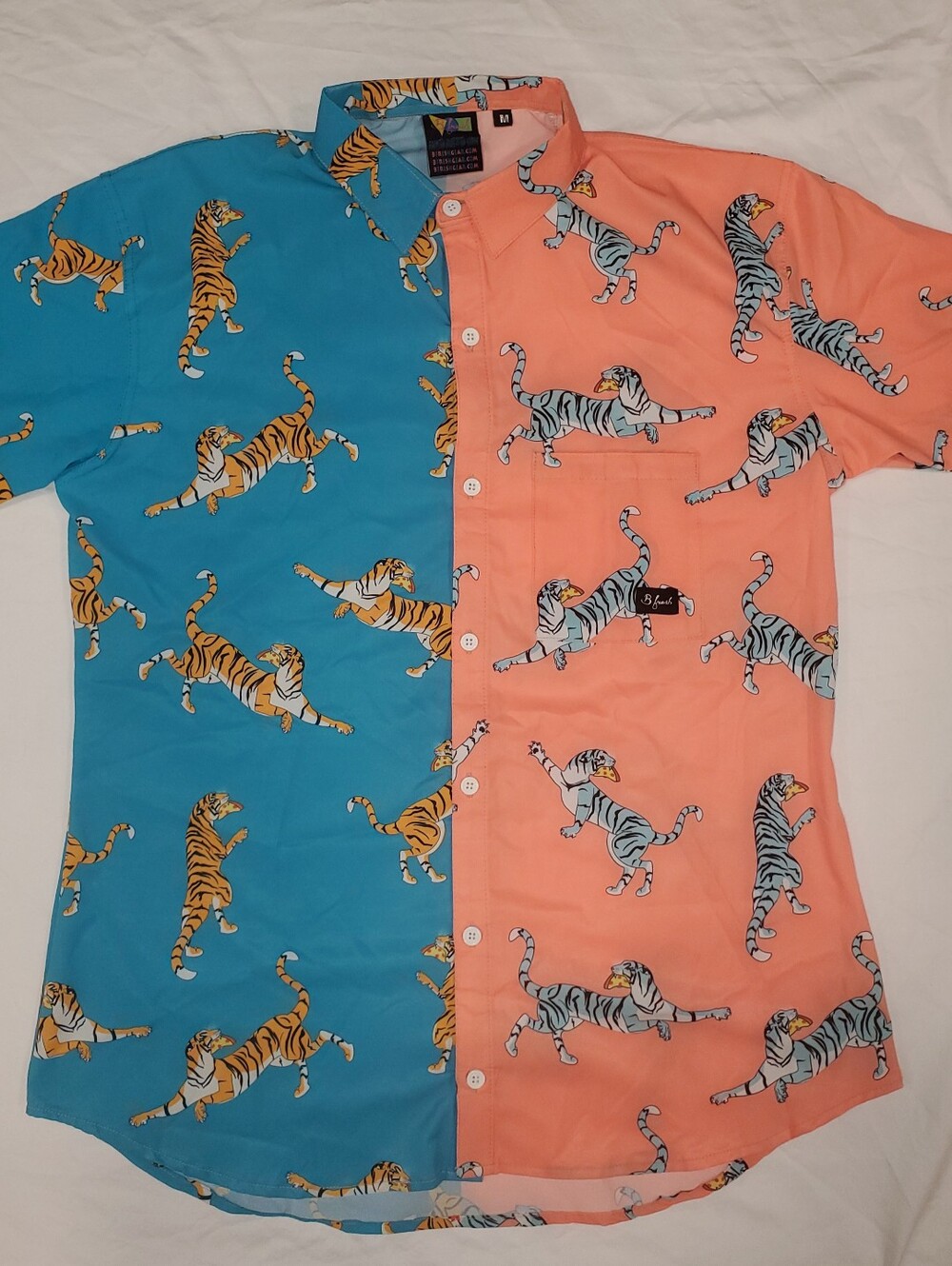 B Fresh Gear Pizza Tiger Button Up Shirt Mens Medium Colorblock Blue Pink